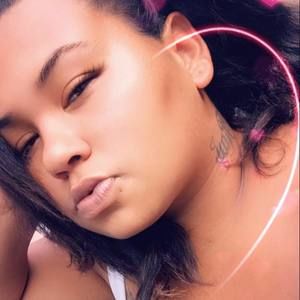 Meet your Posher, Michele